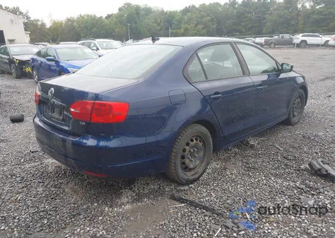 2014 Volkswagen Jetta Tdi z USA, uszkodzony, nr VIN 3VWLL7AJ4EM281323